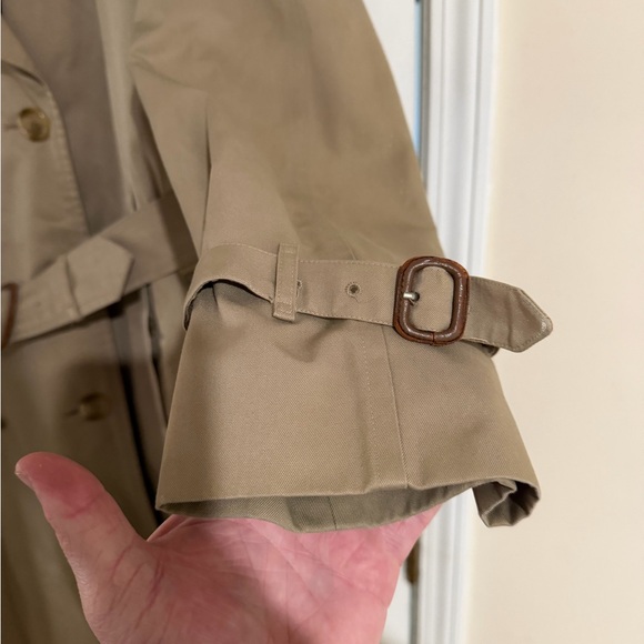 Burberry Tan Double-Breasted Trench Coat - Picture 2 of 8